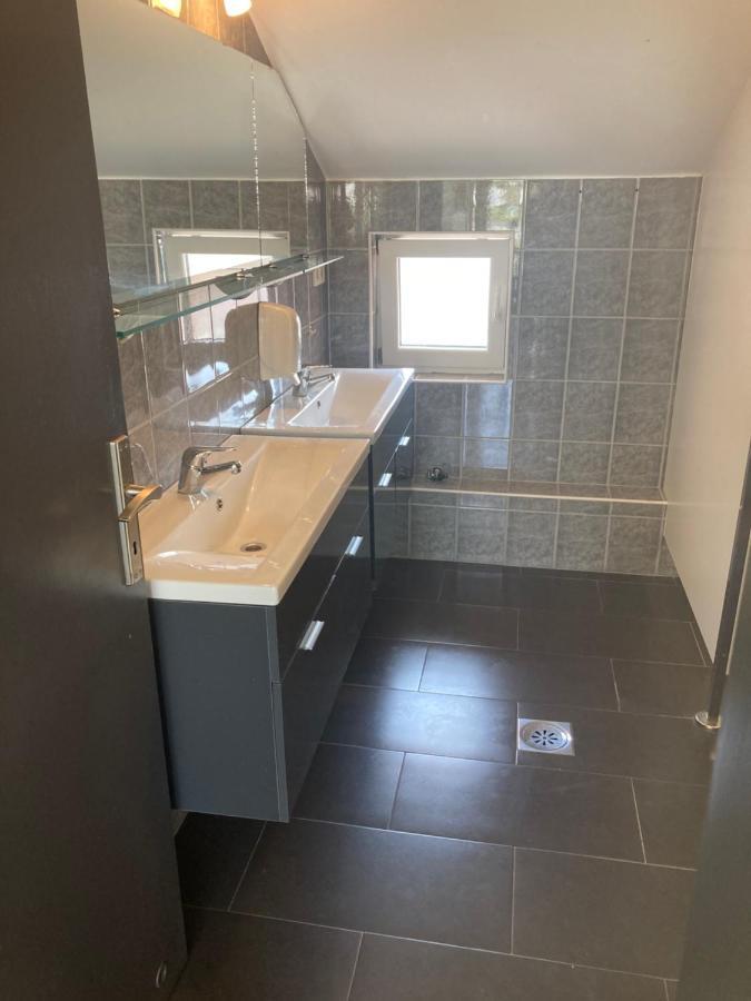Hostel Jedvaj Krapina Bagian luar foto