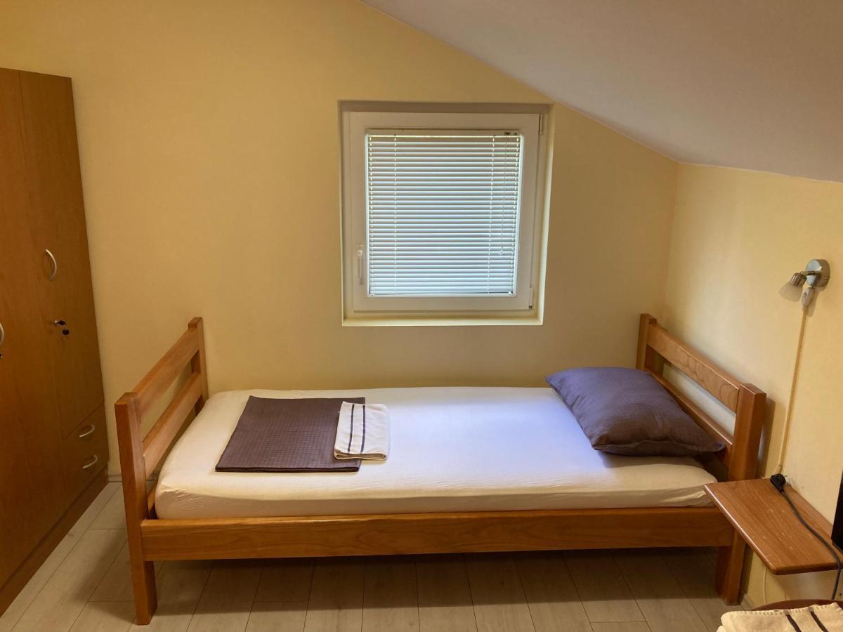 Hostel Jedvaj Krapina Bagian luar foto