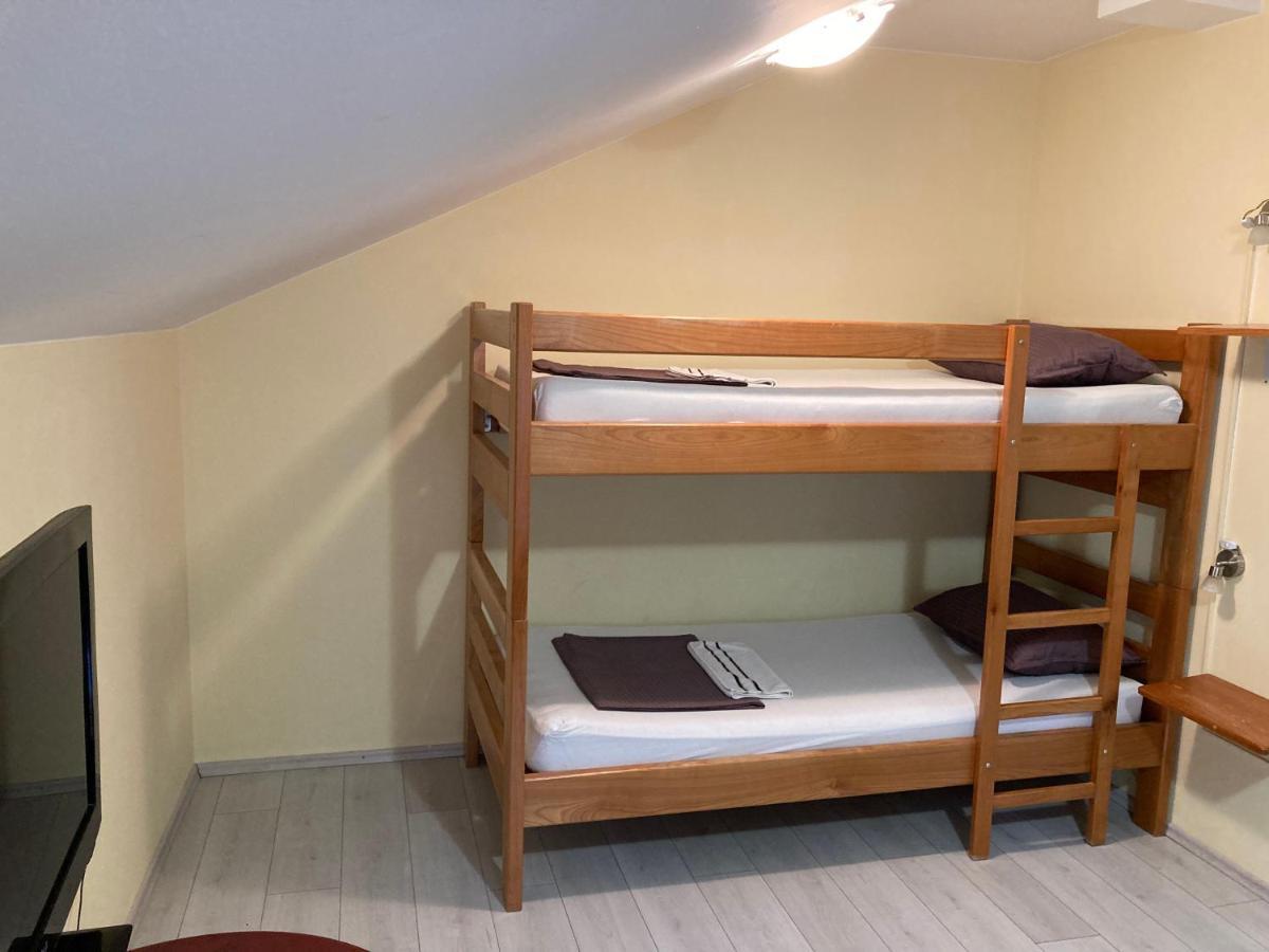 Hostel Jedvaj Krapina Bagian luar foto