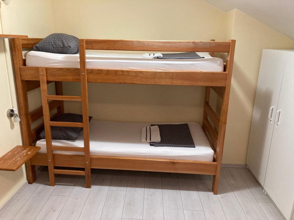Hostel Jedvaj Krapina Bagian luar foto