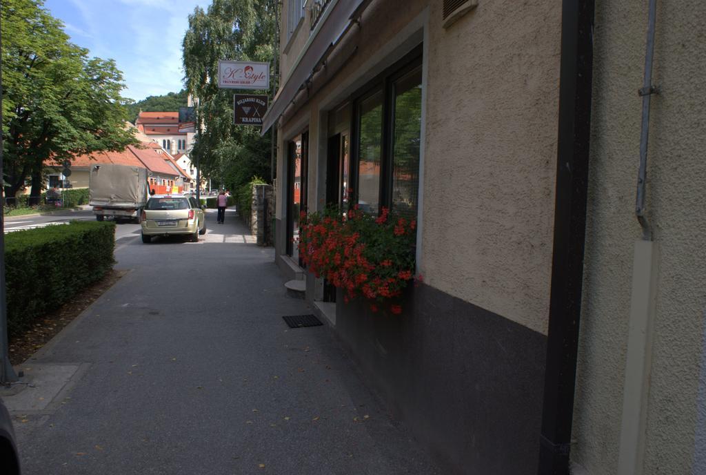 Hostel Jedvaj Krapina Bagian luar foto